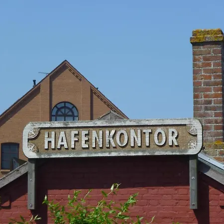 Captain's In - Mit Kaminofen Gollendorf